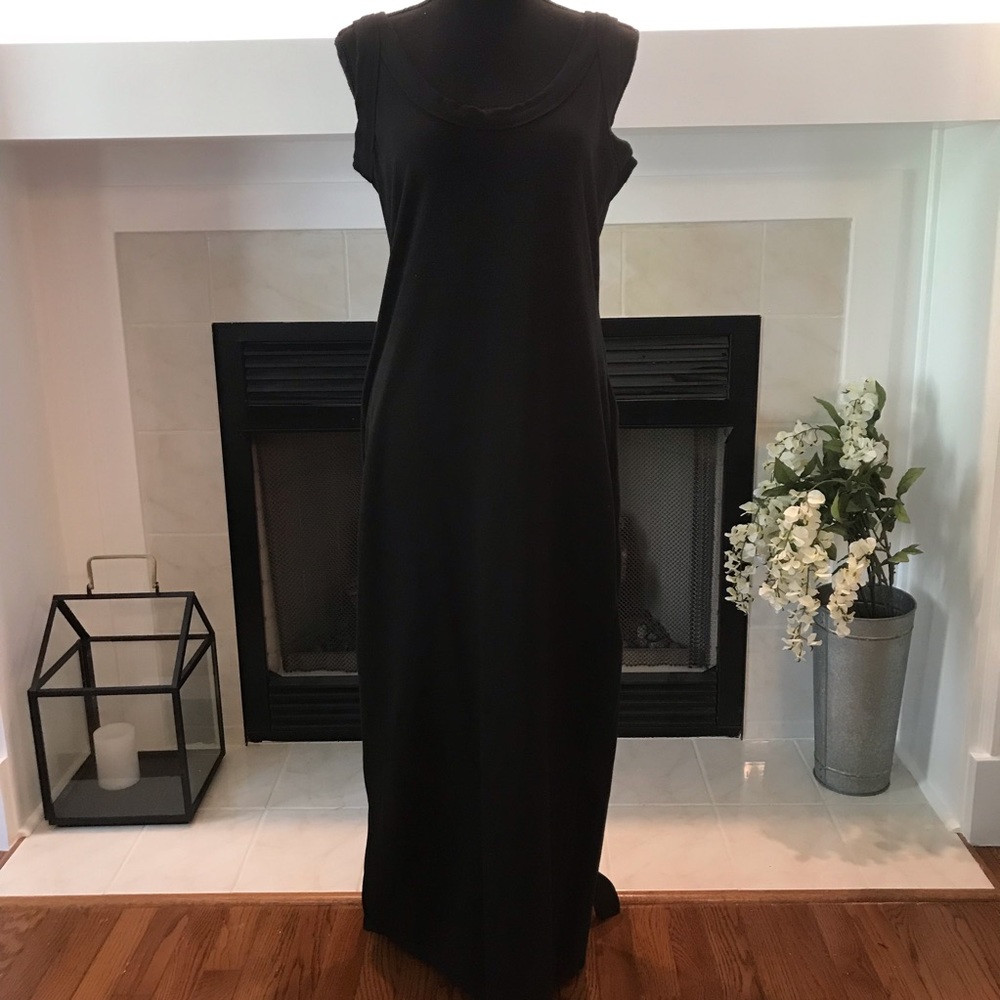 Moda Black Maxi Dress